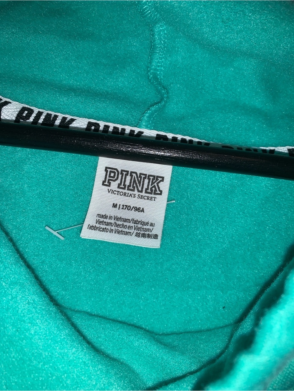 Vs cowlneck - Picture 2 of 2